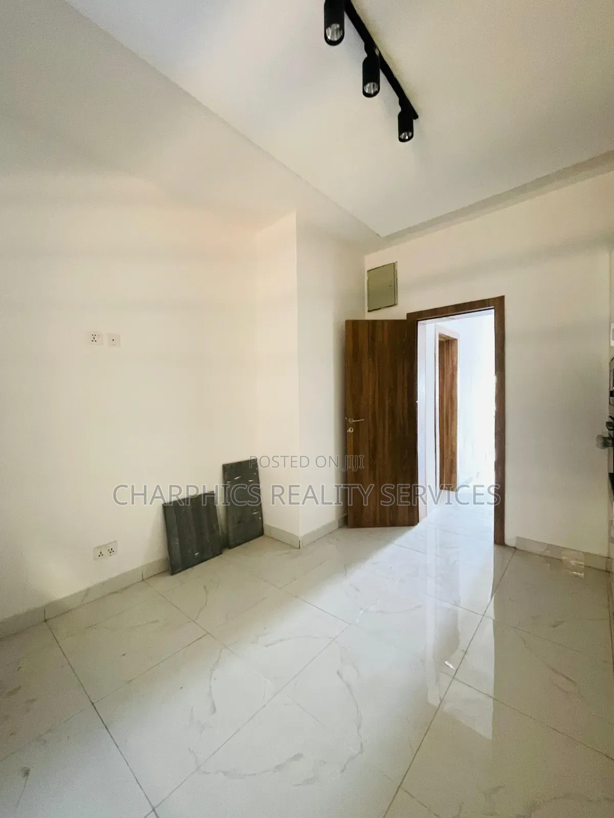 4bdrm Duplex in Ajah for sale