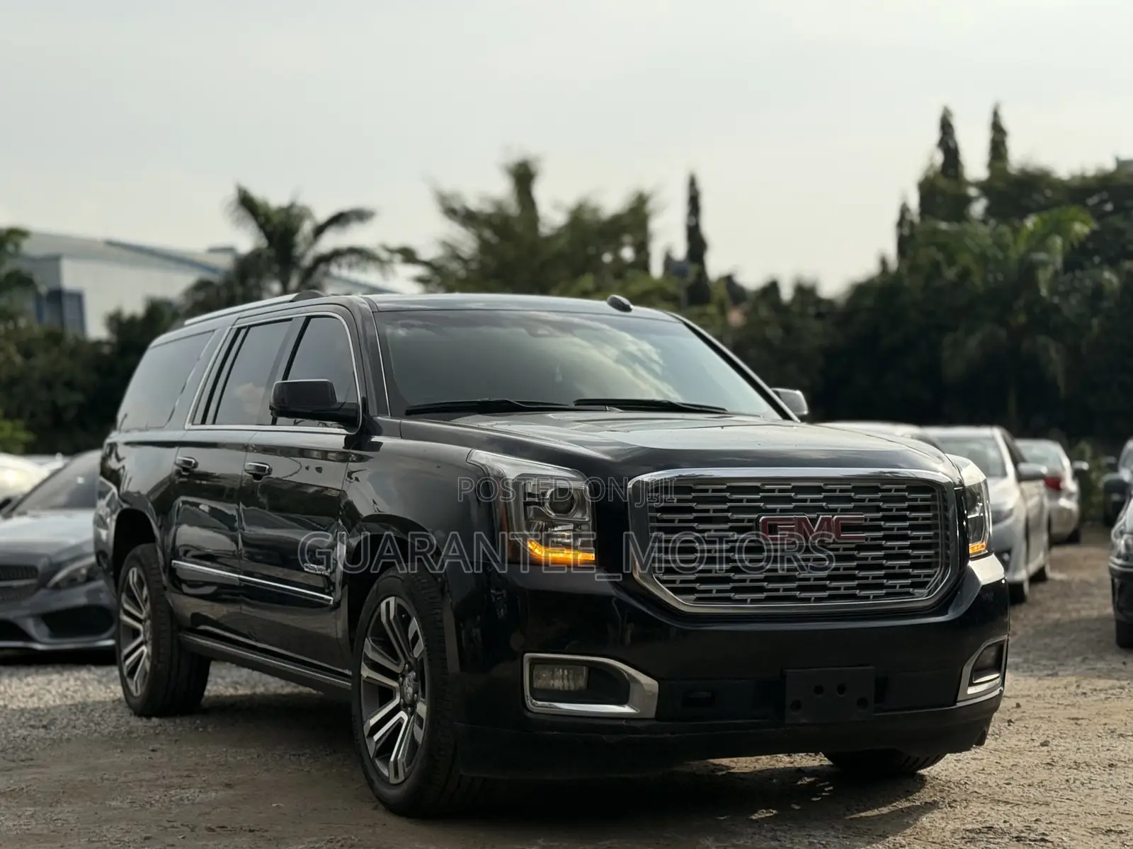 GMC Yukon XL 2021 Black