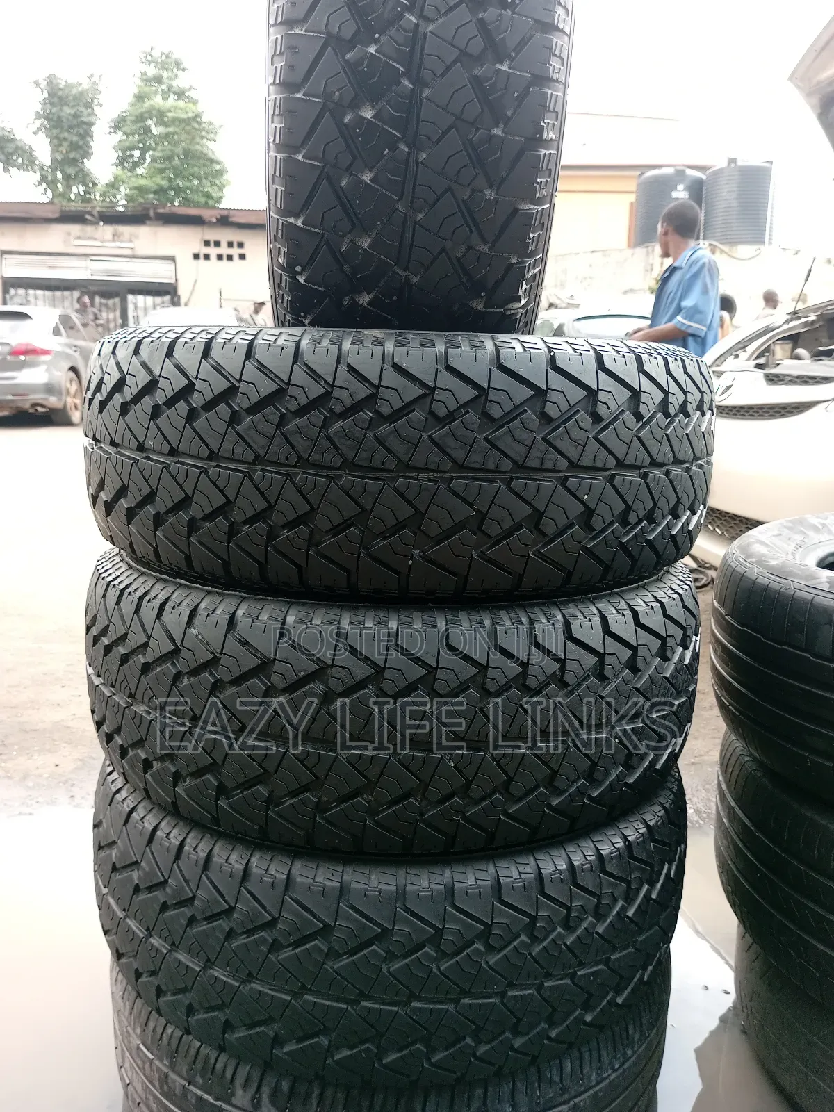 255/70r15 Austone Tires