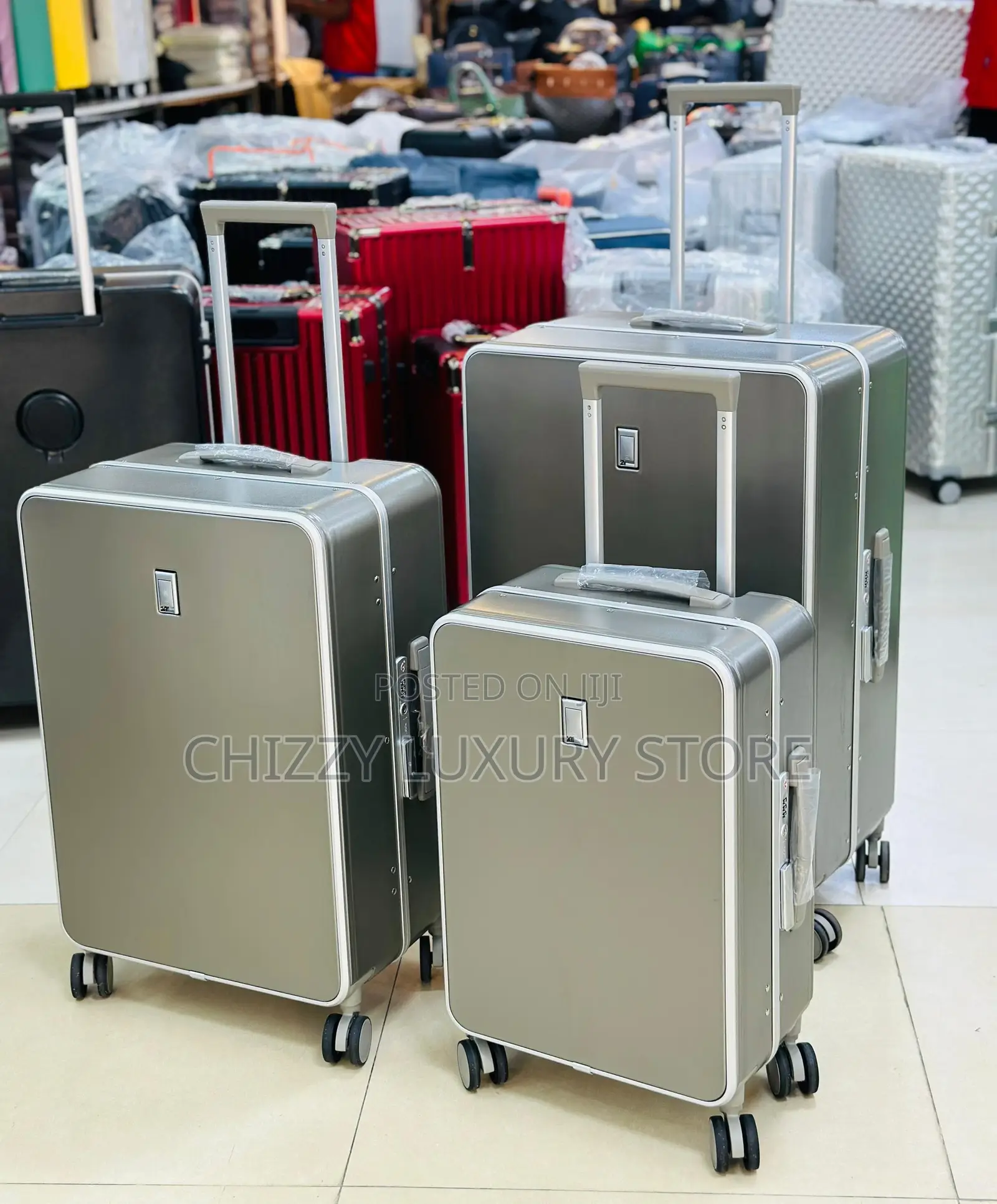 High Quality Luxury Travel Luggage