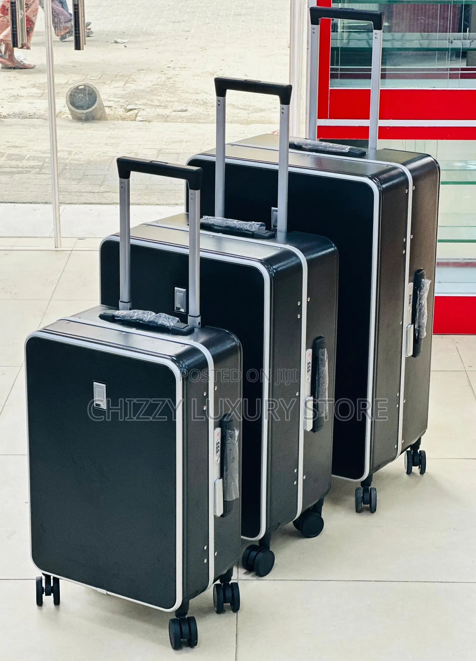 High Quality Luxury Travel Luggage