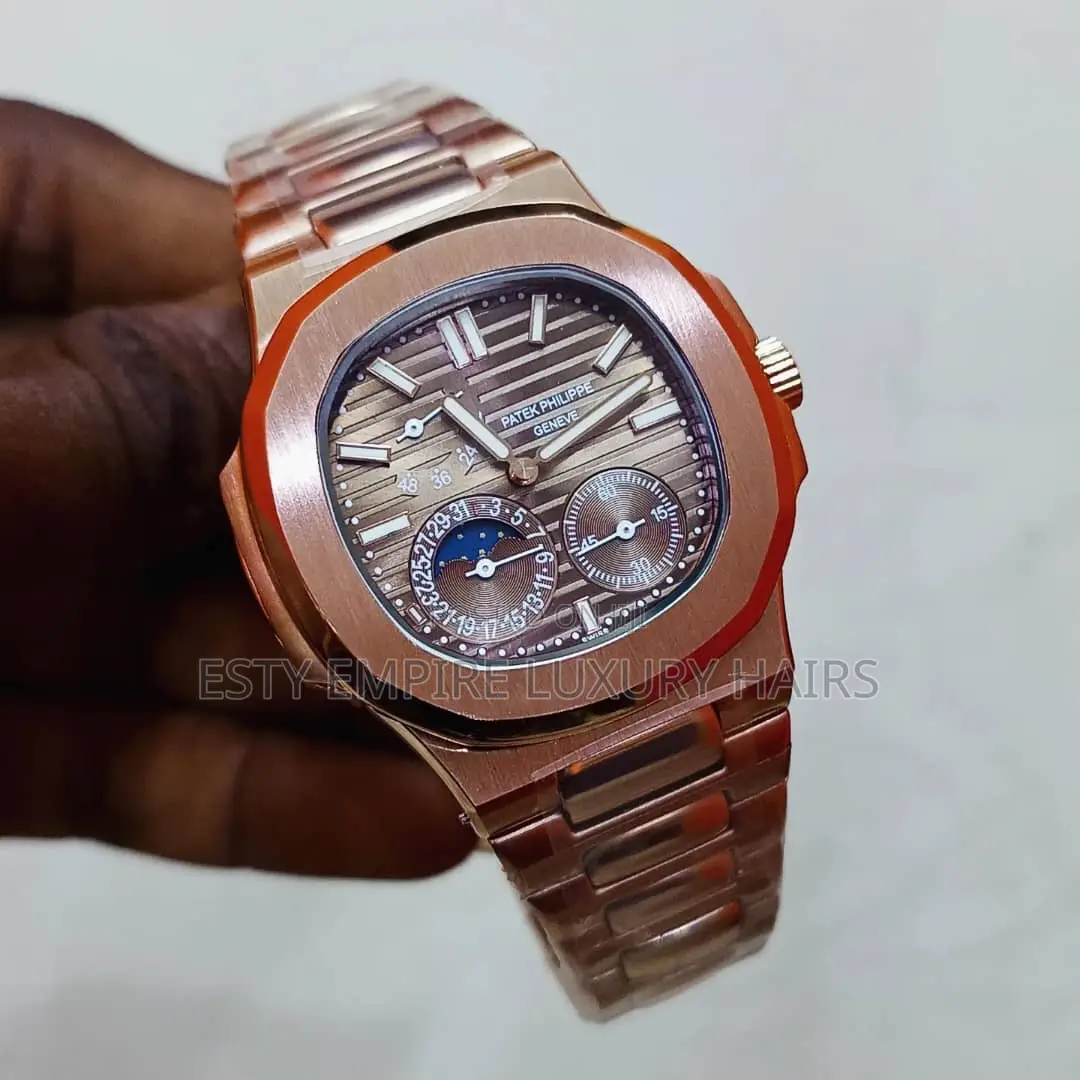 Patek P Nautilus 5712 Blue Dial Moon Phase Two Tone