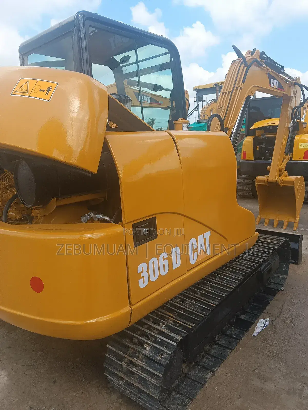 Cat Mini Excavator for Sale. 70 Million Naira