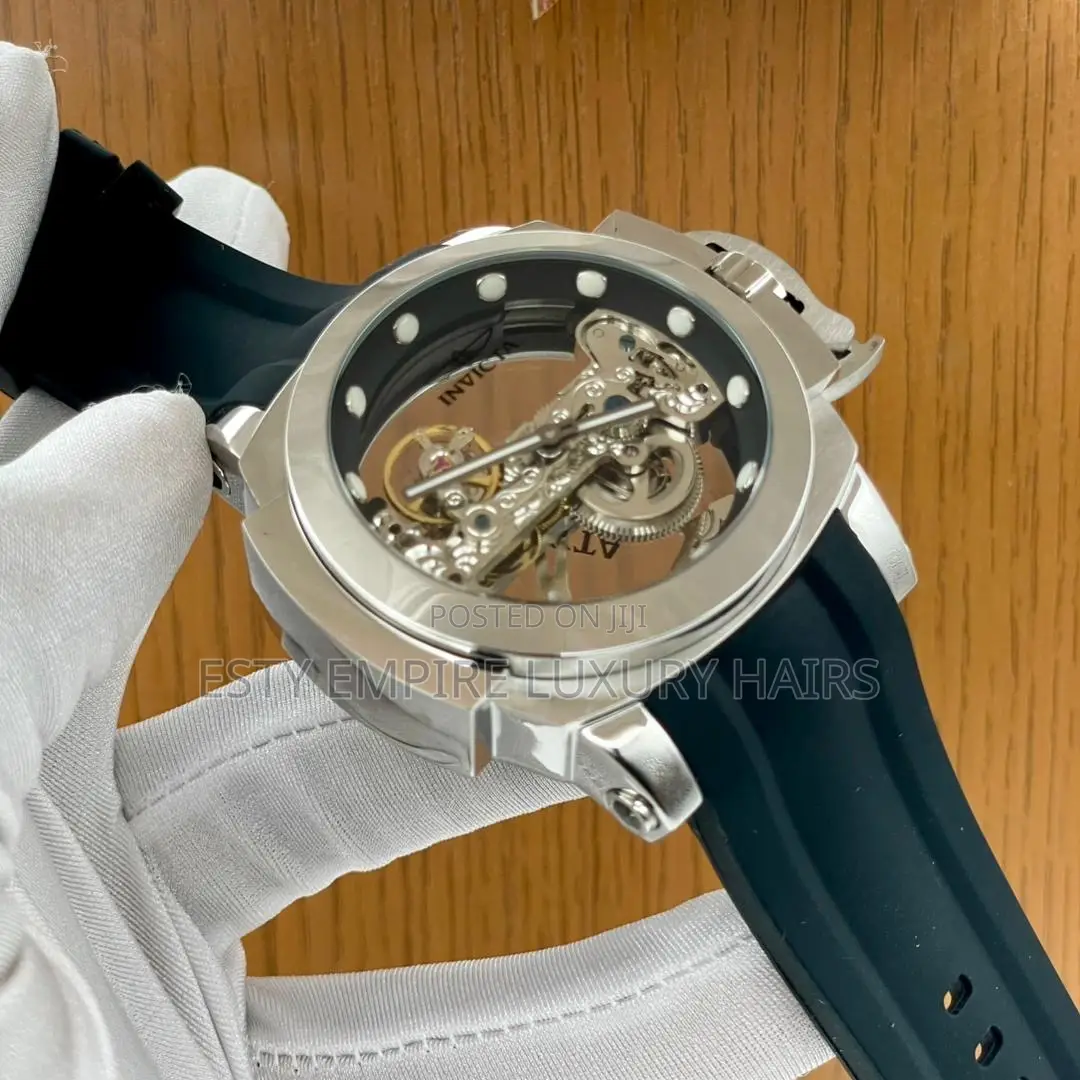 High Quality Invicta Rubber Wristwatch