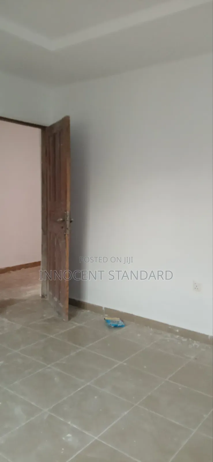 1bdrm Block of Flats in Item 7 Chikakore, Kubwa for rent