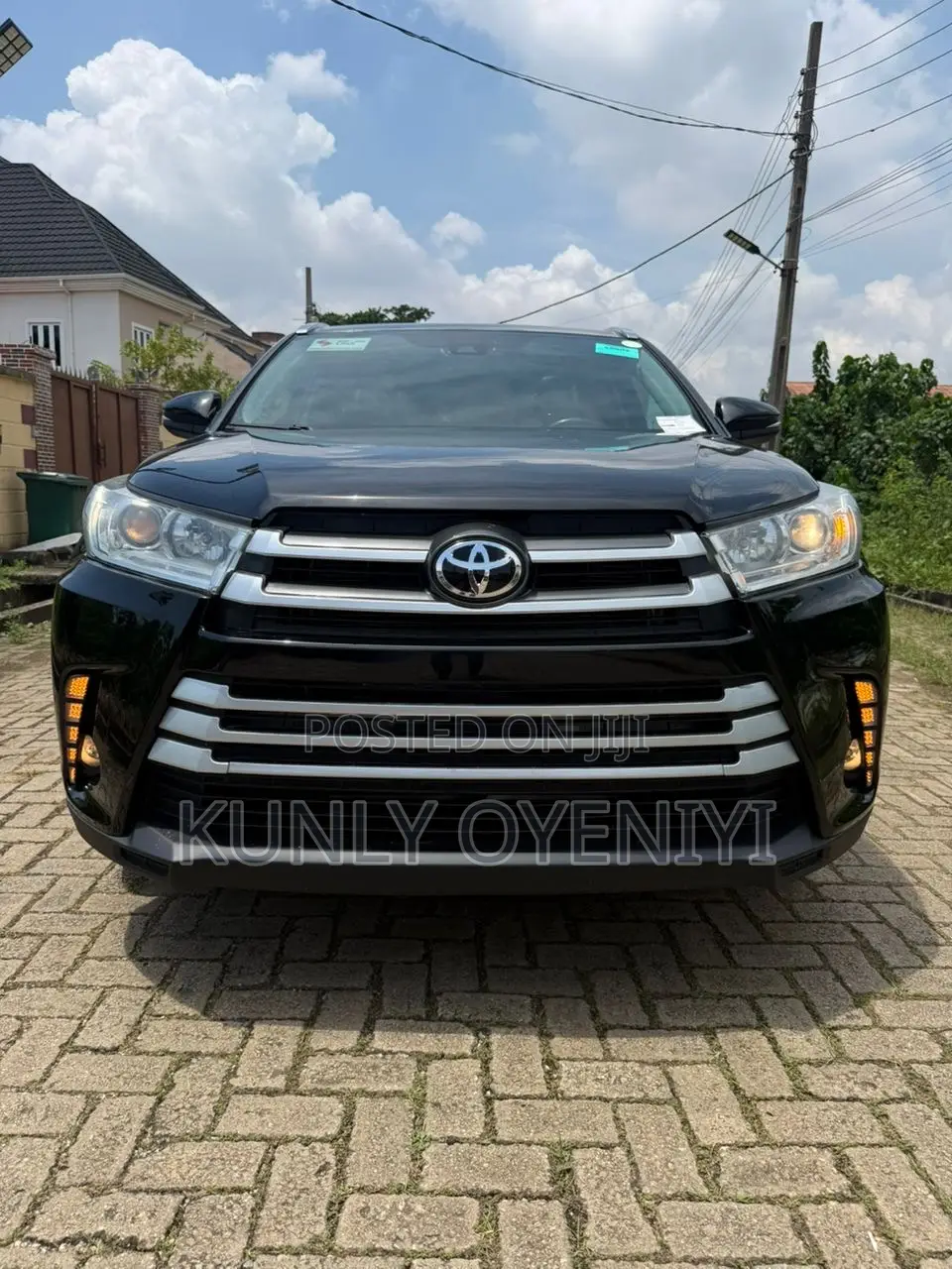 Toyota Highlander XLE 4x2 V6 (3.5L 6cyl 8A) 2017 Black