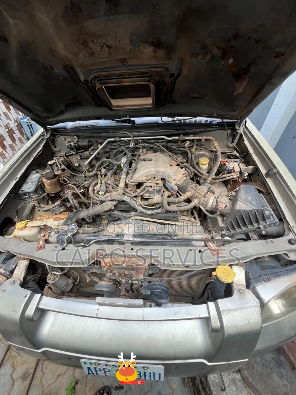 Nissan Frontier Automatic 2005 Gray