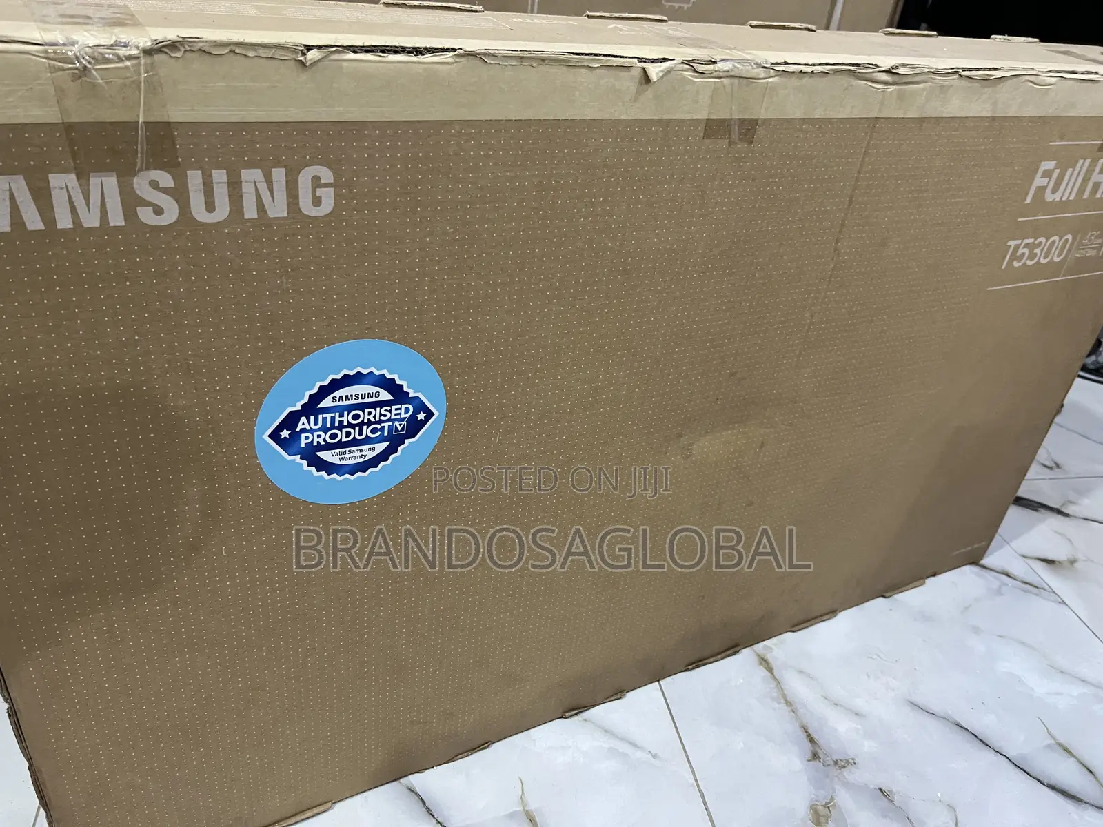Samsung 43" Smart Tv With Netflix, Youtube, and Usb Playback