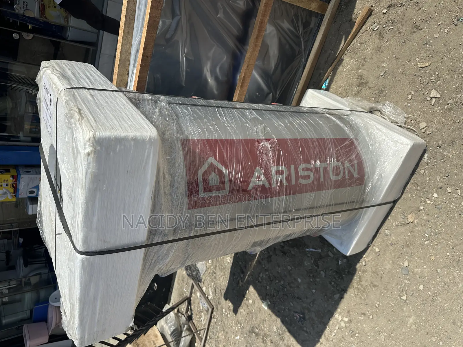 Ariston Solar Water Heater 200liters