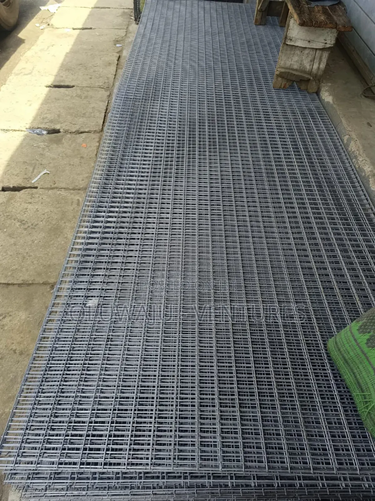 Galvanized Mesh 2” X 1” 4ft X 12ft
( 2mm / 3mm /
4mm ) 