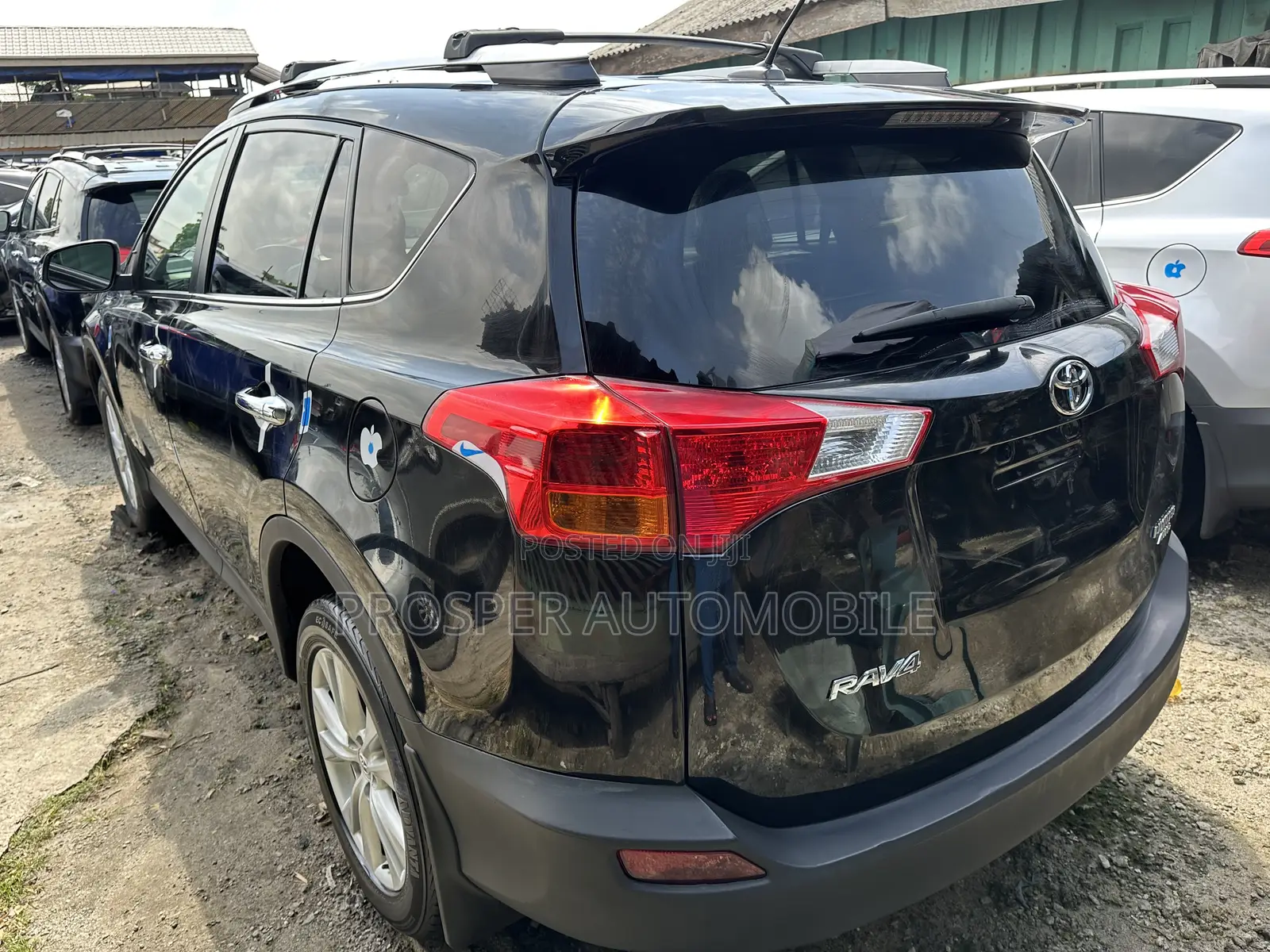 Toyota RAV4 Limited 4dr SUV AWD (2.5L 4cyl 6A) 2014 Black