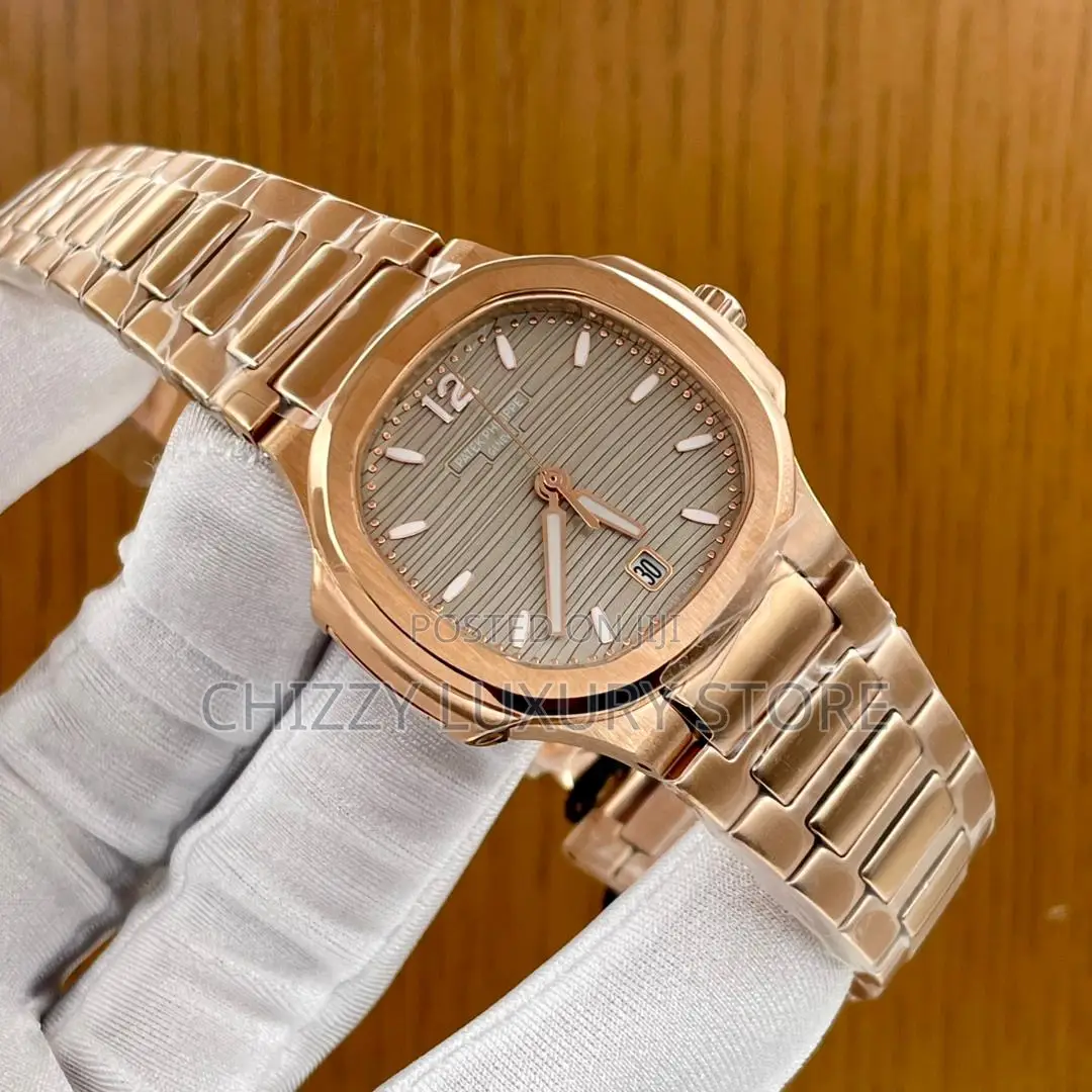 Patek Philippe Quality Luxury Ladies Chain Strap Wristwatch