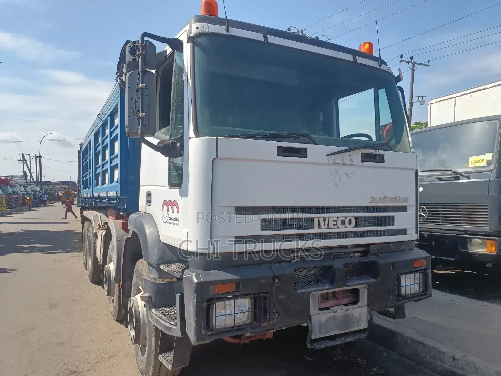 Iveco Tipper Truck 12tires (Europe)