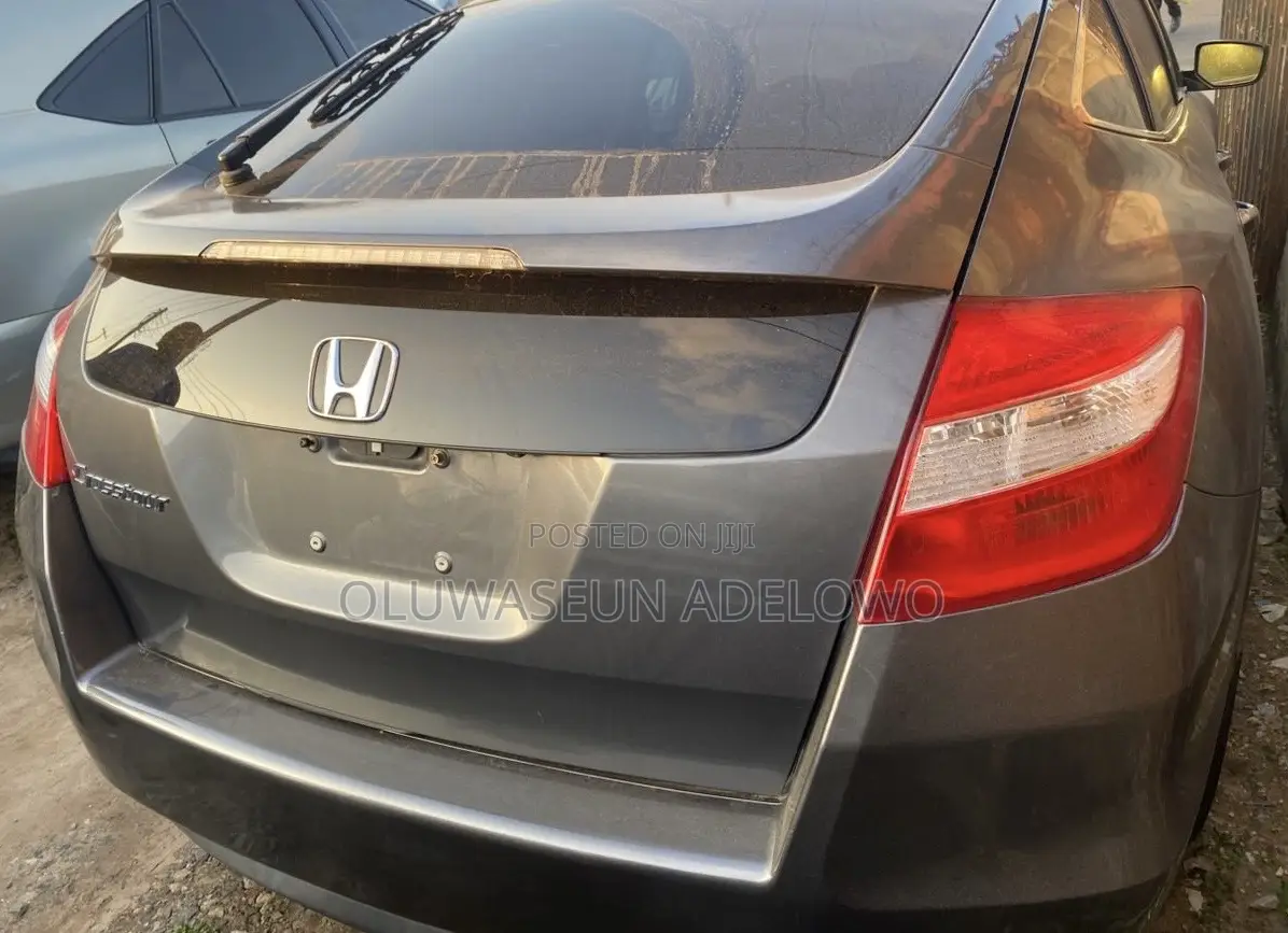 Honda Crosstour 2.4 FWD 2012 Gray