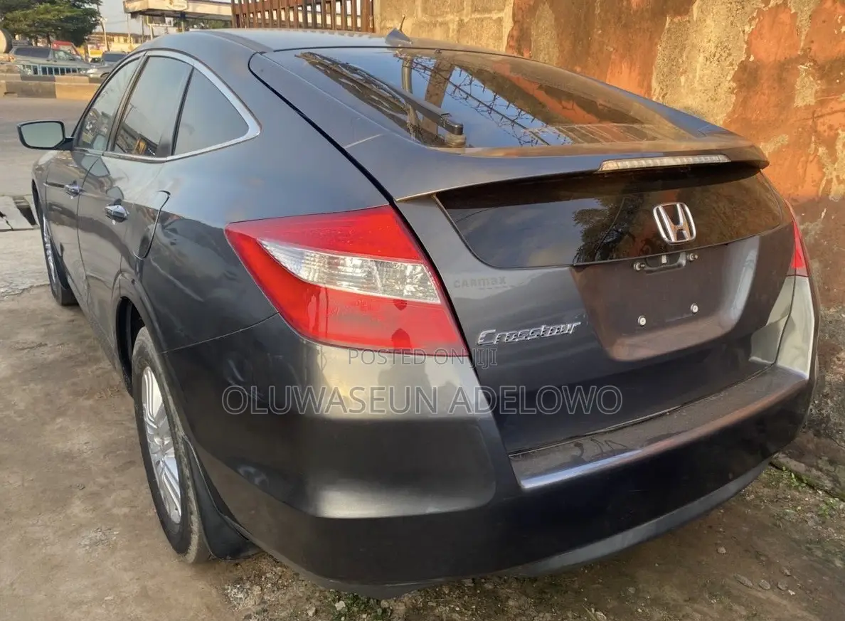 Honda Crosstour 2.4 FWD 2012 Gray