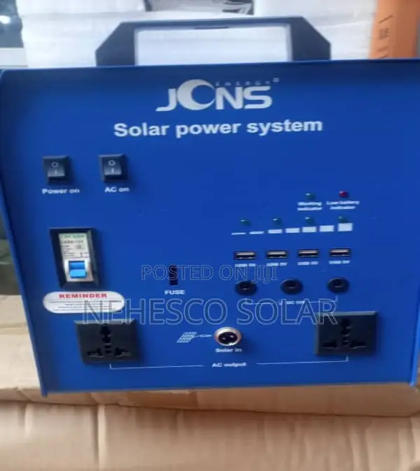 1800w Jcns Solar Generator With 4 Bulbs