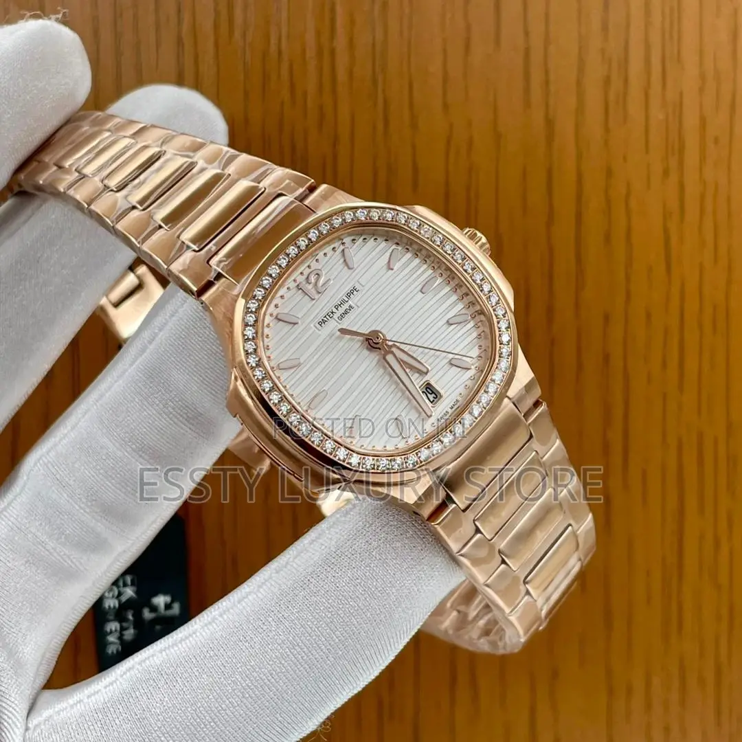 Quality Luxury Female Stone Head of Patek Philippe