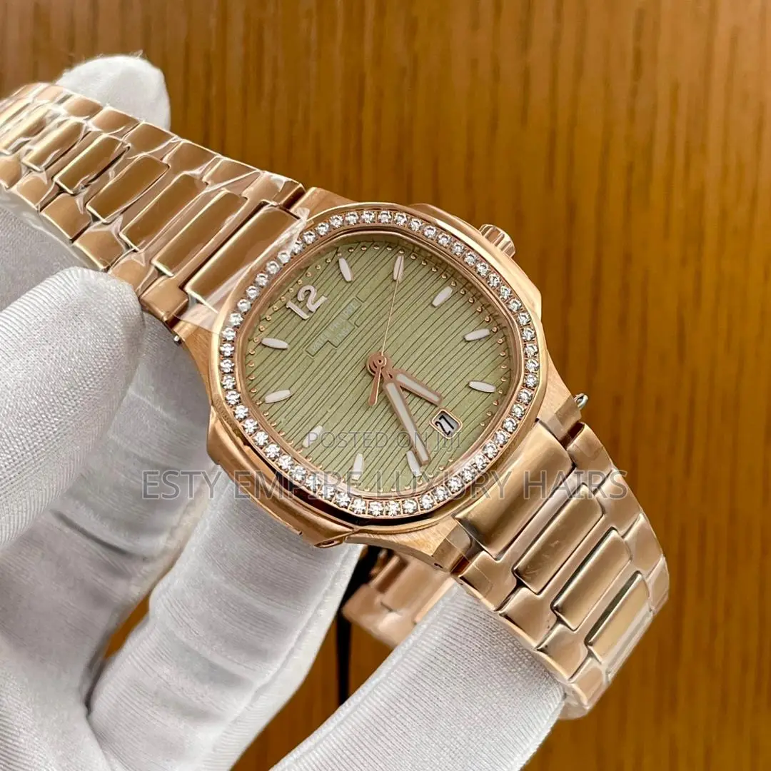 Quality Luxury Female Stone Head of Patek Philippe