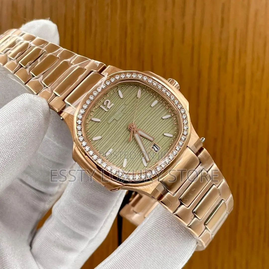 Quality Luxury Female Stone Head of Patek Philippe