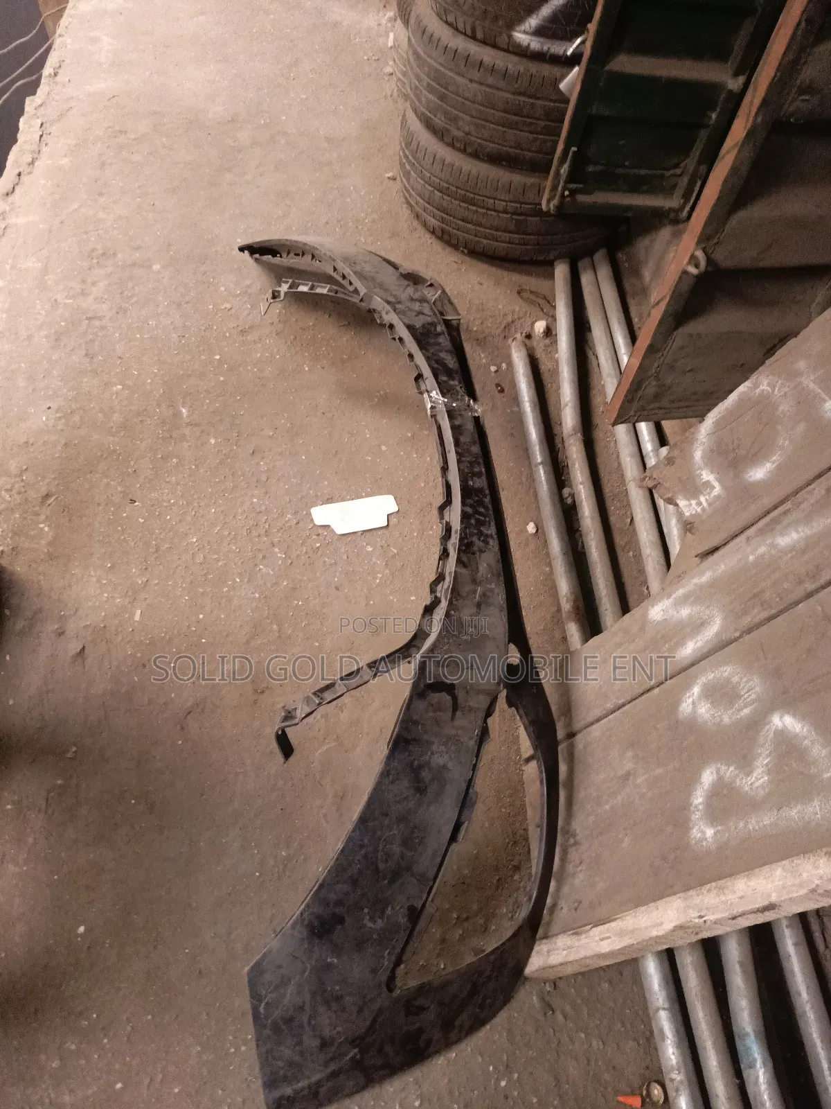 Front Upper Bumper Sportge 2012