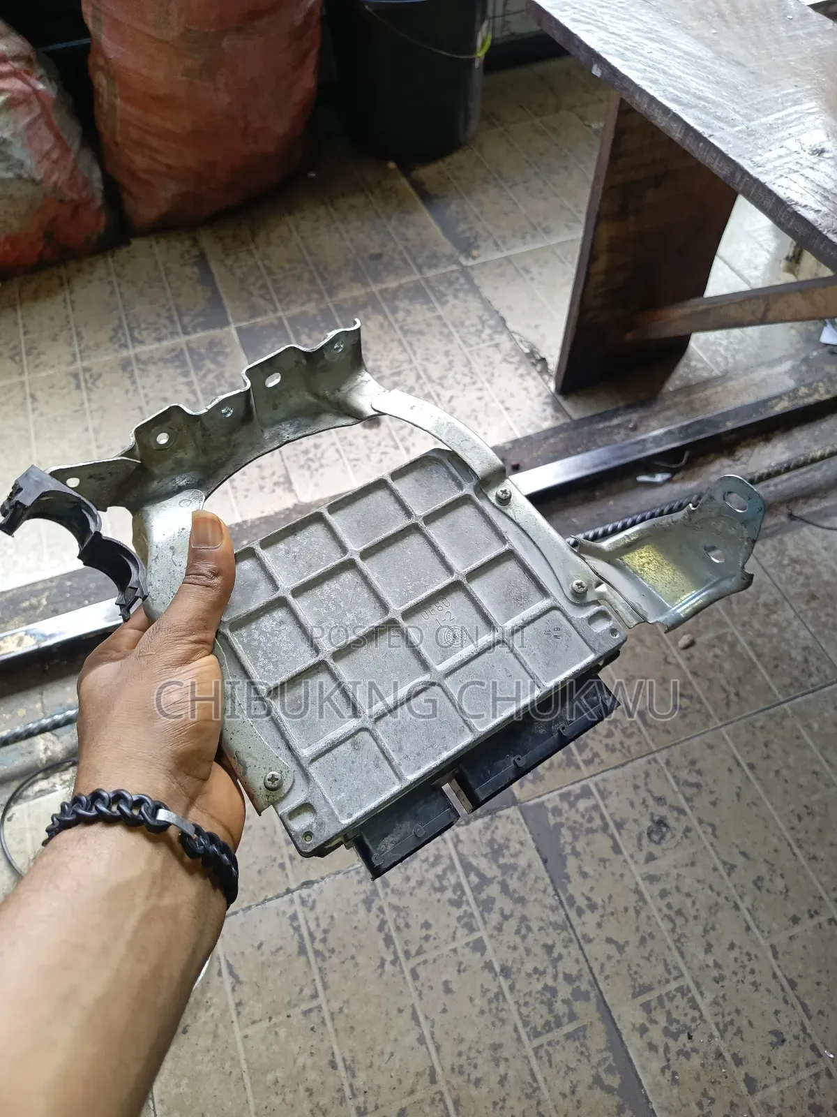 Toyota Camry 2010/2011 4plug Brainbox Ecu (Engine Control Unit).