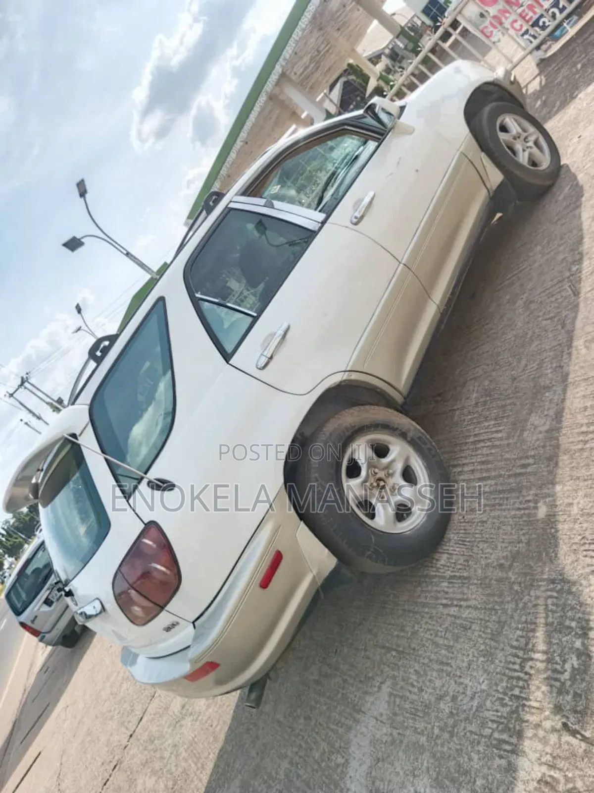 Lexus RX 300 2WD 2000 White