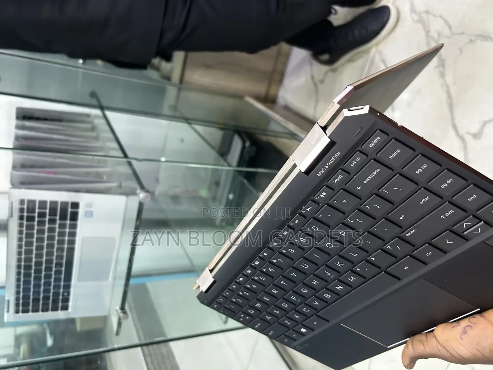 Laptop HP Spectra 13 16GB Intel Core I7 SSD 1T