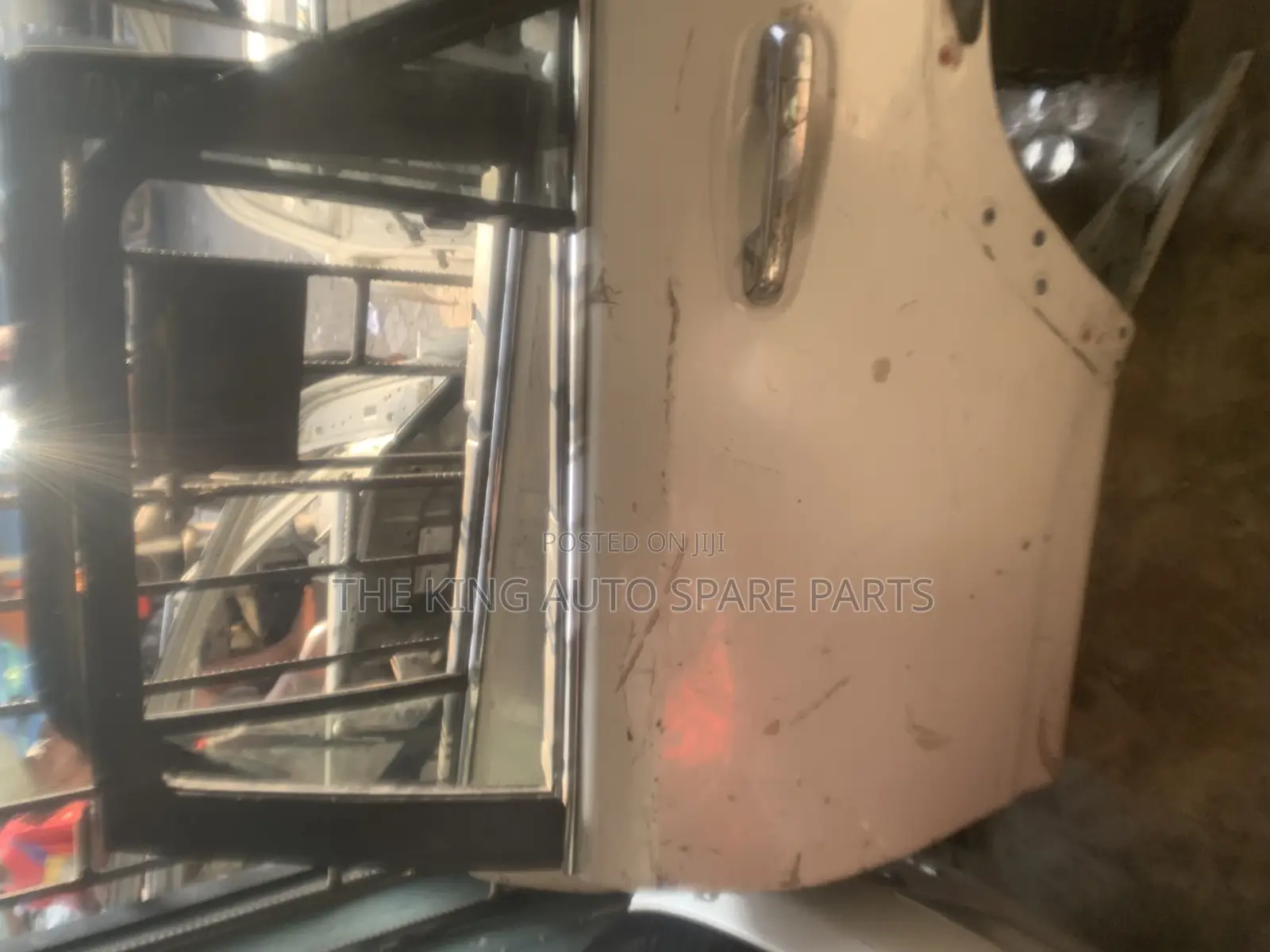 Toyota 4 - Runner Back Left Door Empty 015 Model