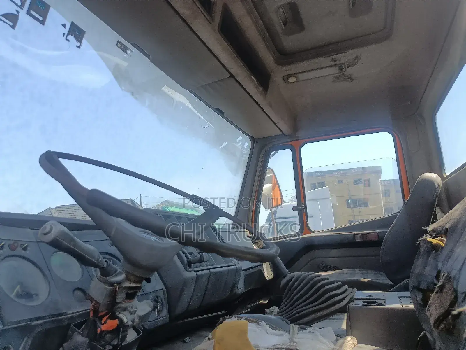 Mercedes Benz 1717 Chassis Truck 10bolt 2002