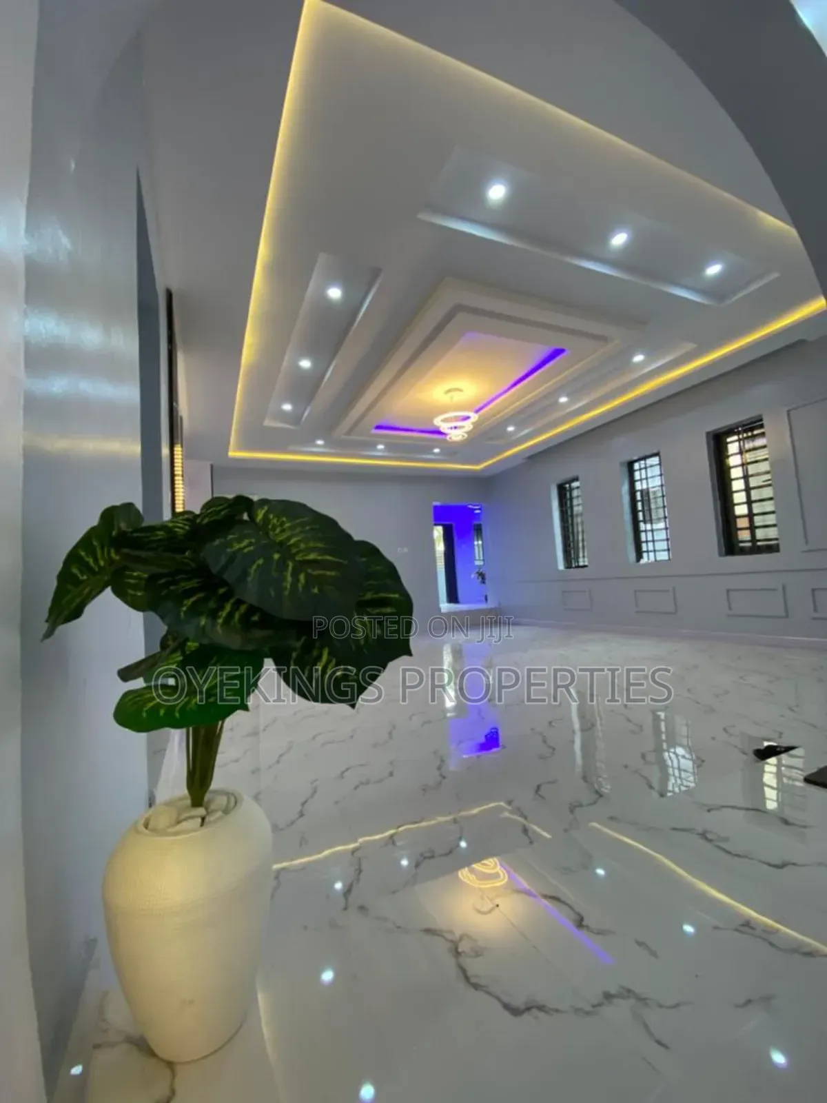 3bdrm Bungalow in Ateere, Akala Express for sale