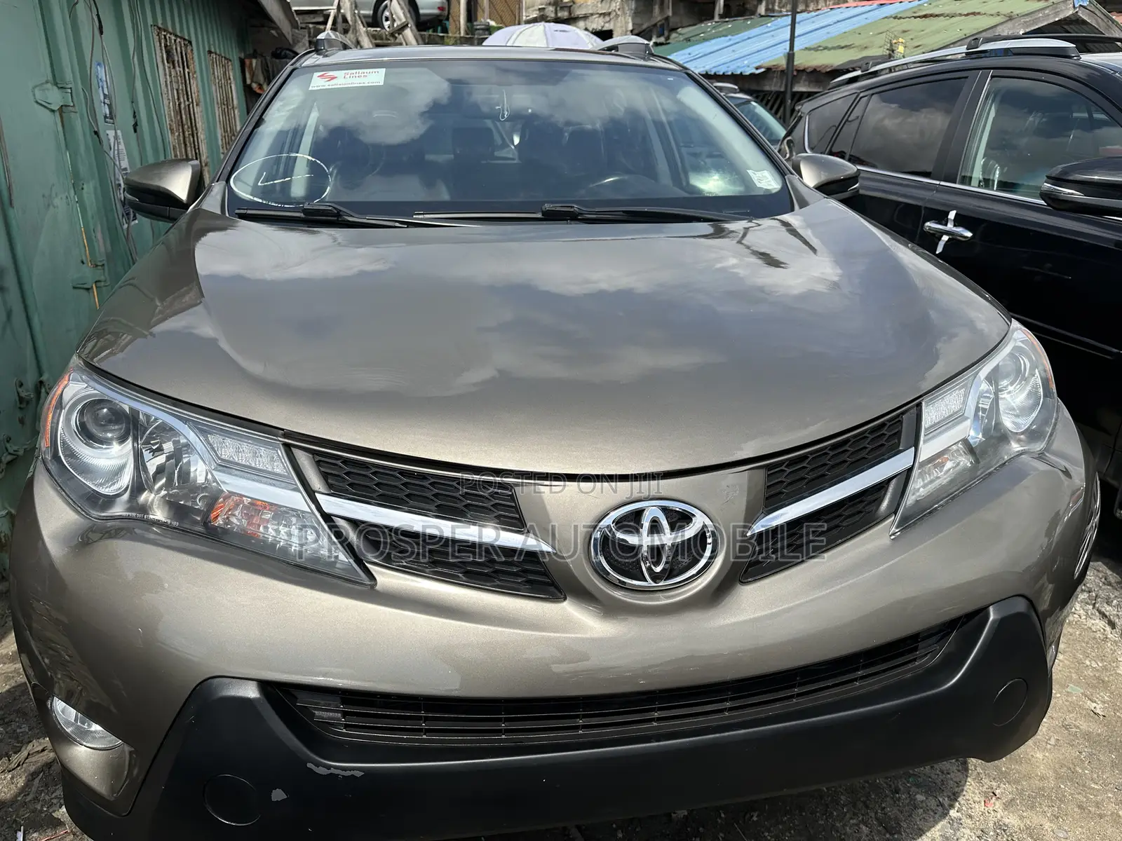 Toyota RAV4 Limited 4dr SUV AWD (2.5L 4cyl 6A) 2015 Gray
