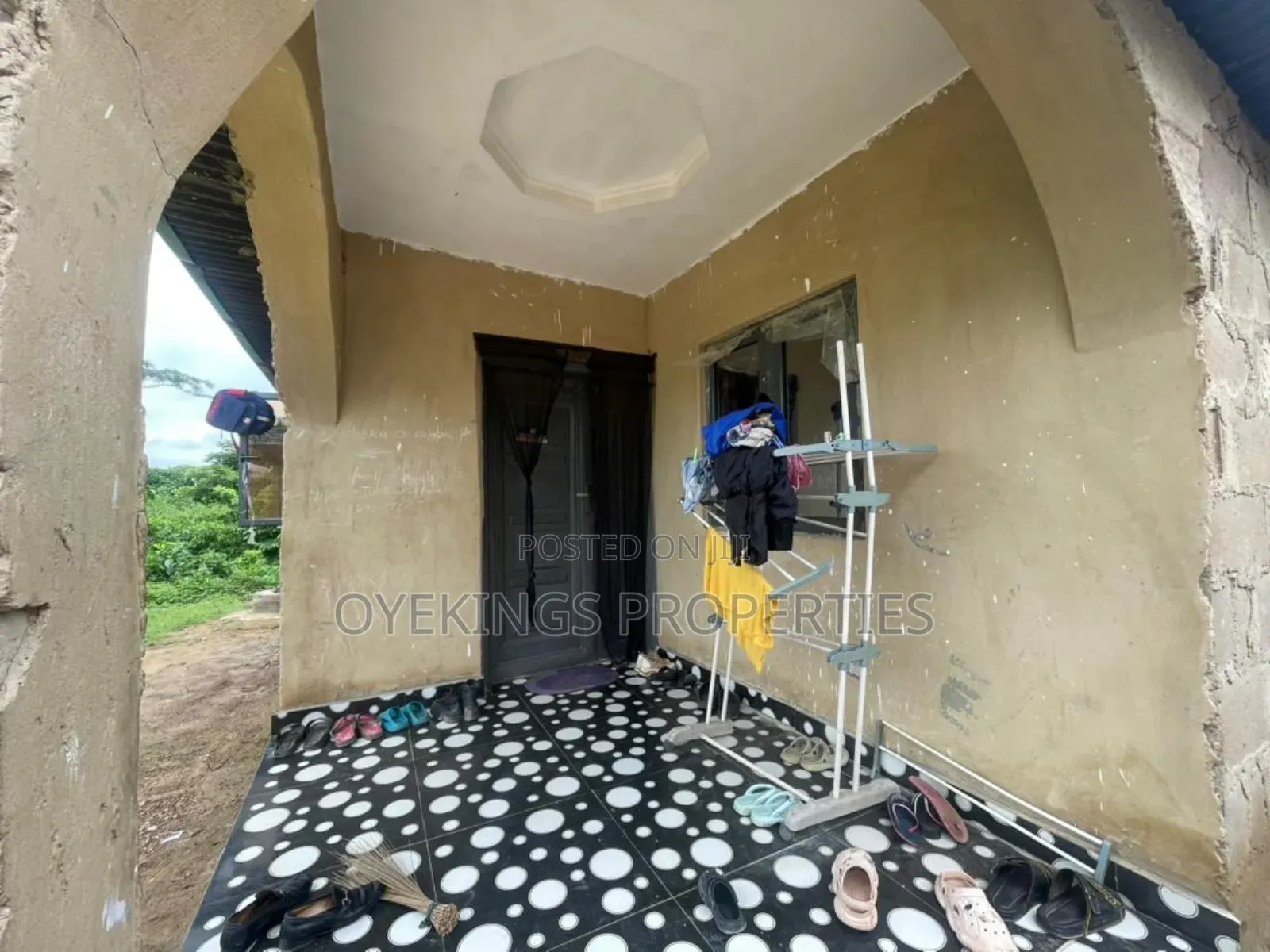 3bdrm Bungalow in Olorunda, Akala Express for sale
