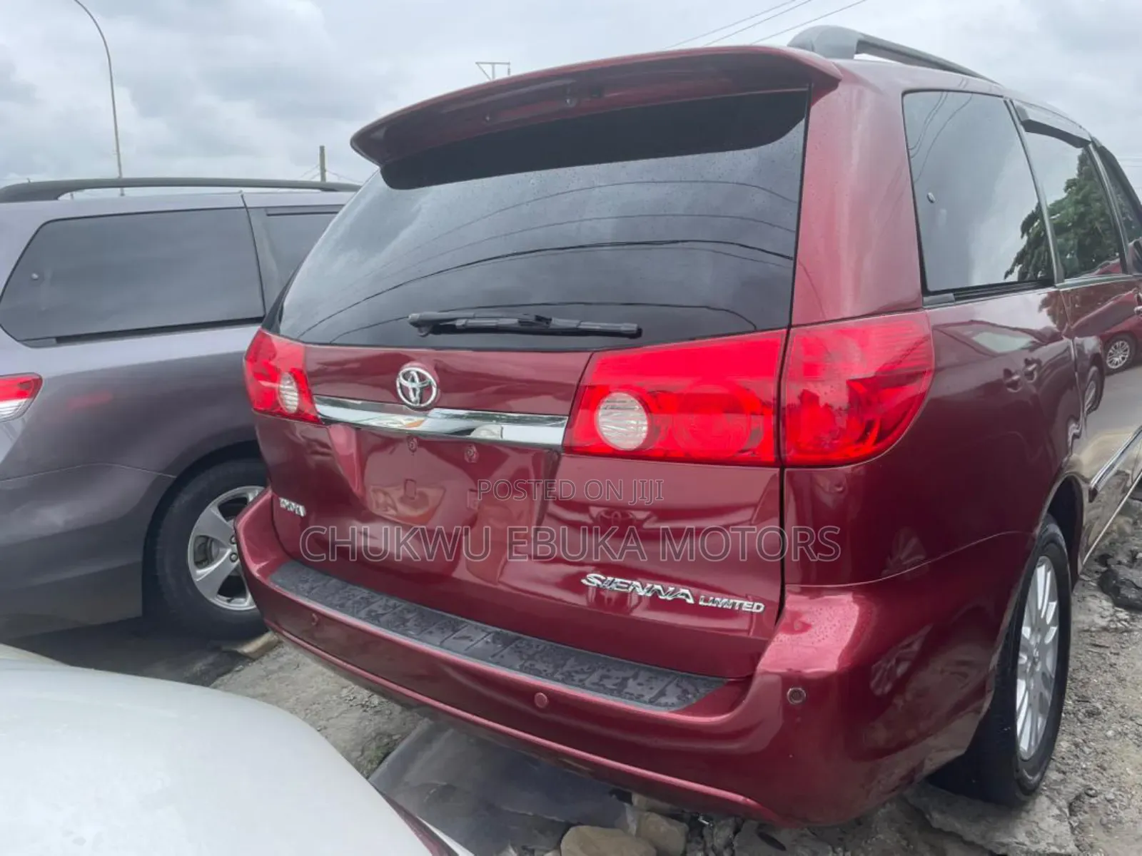 Toyota Sienna Limited 7 Passenger 2010 Red