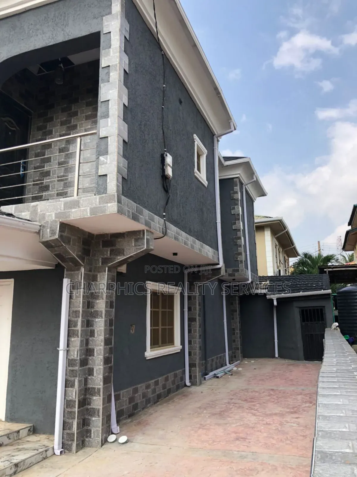 3bdrm Duplex in Ojodu for sale