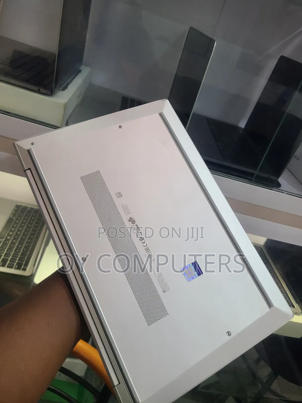 Laptop HP EliteBook 840 G7 8GB Intel Core I5 SSD 256GB