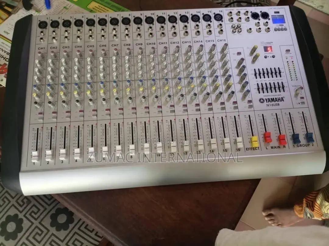 Flat Mixer 16 Channels