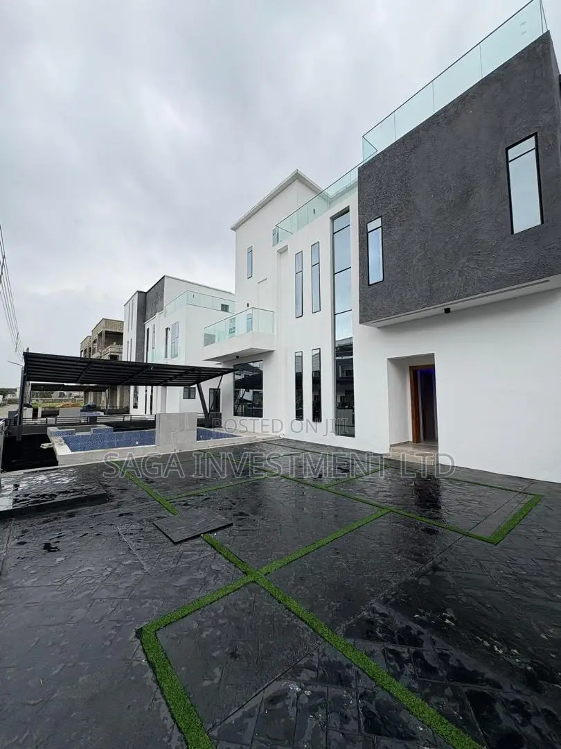 5bdrm Mansion in Victory Park Estate, Osapa london for sale