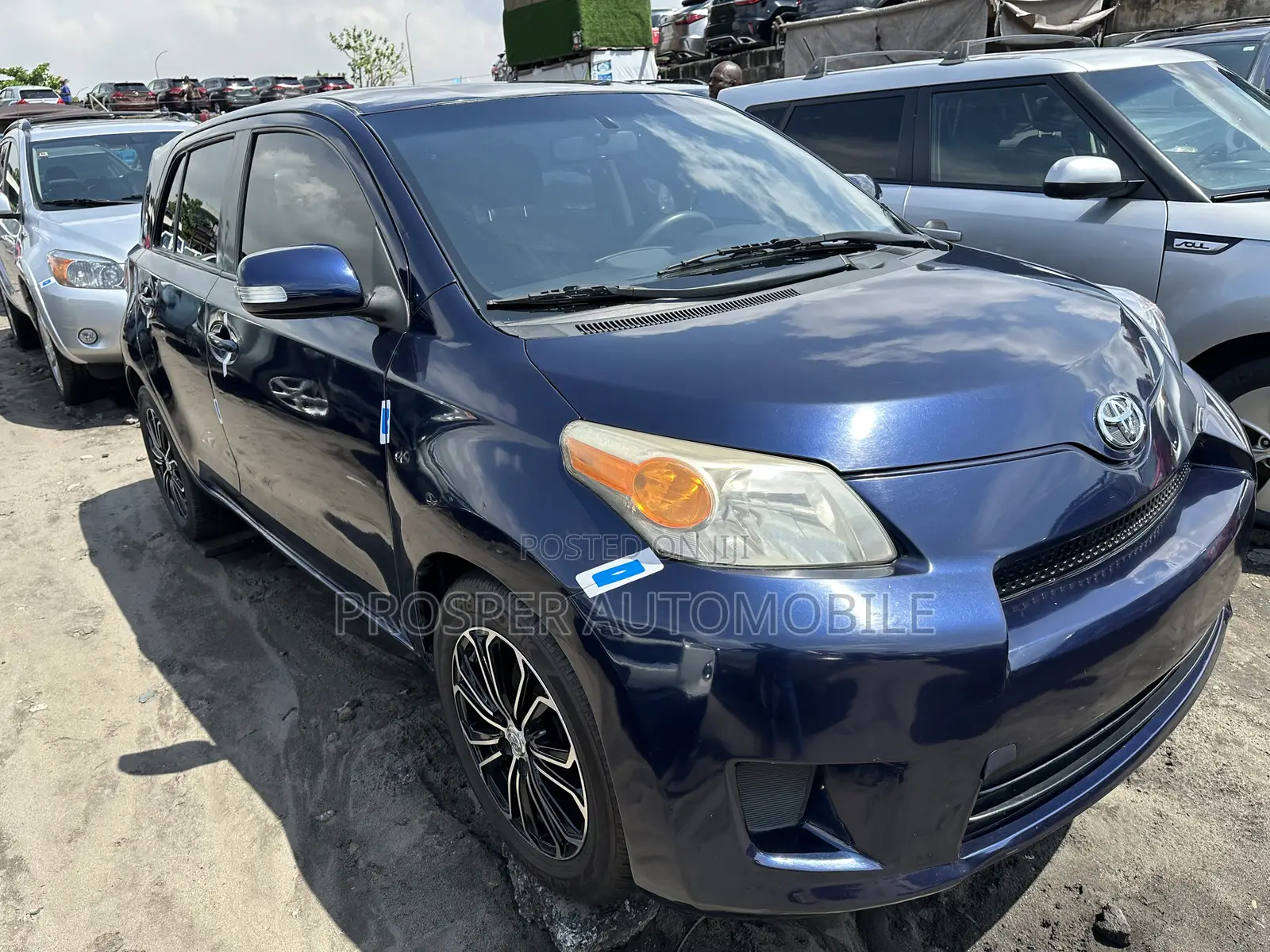 Toyota Duet 2009 Blue