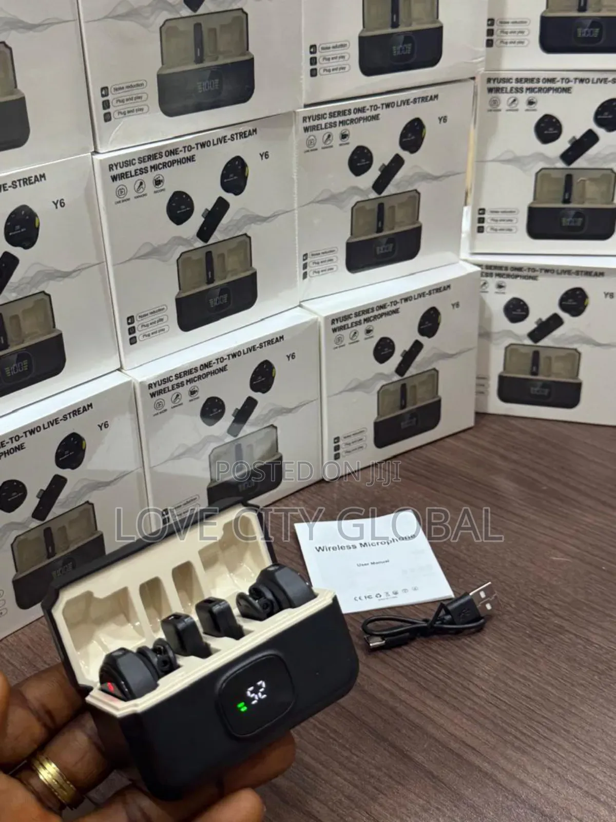 Y6 Wireless Microphone Anc Clip-on Magnetic Dual Receiver Charging Cas