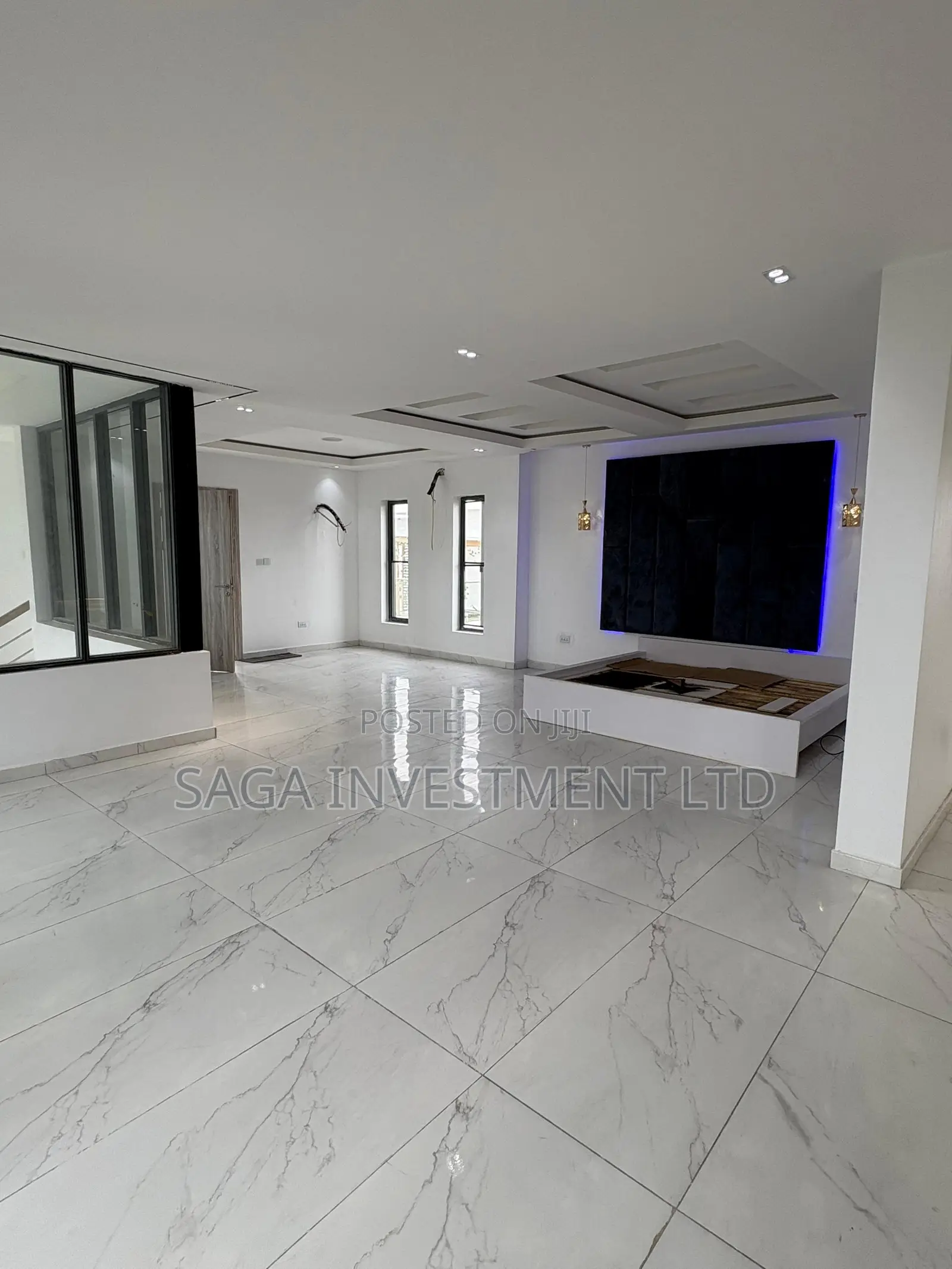 5bdrm Mansion in Victory Park Estate, Osapa london for sale