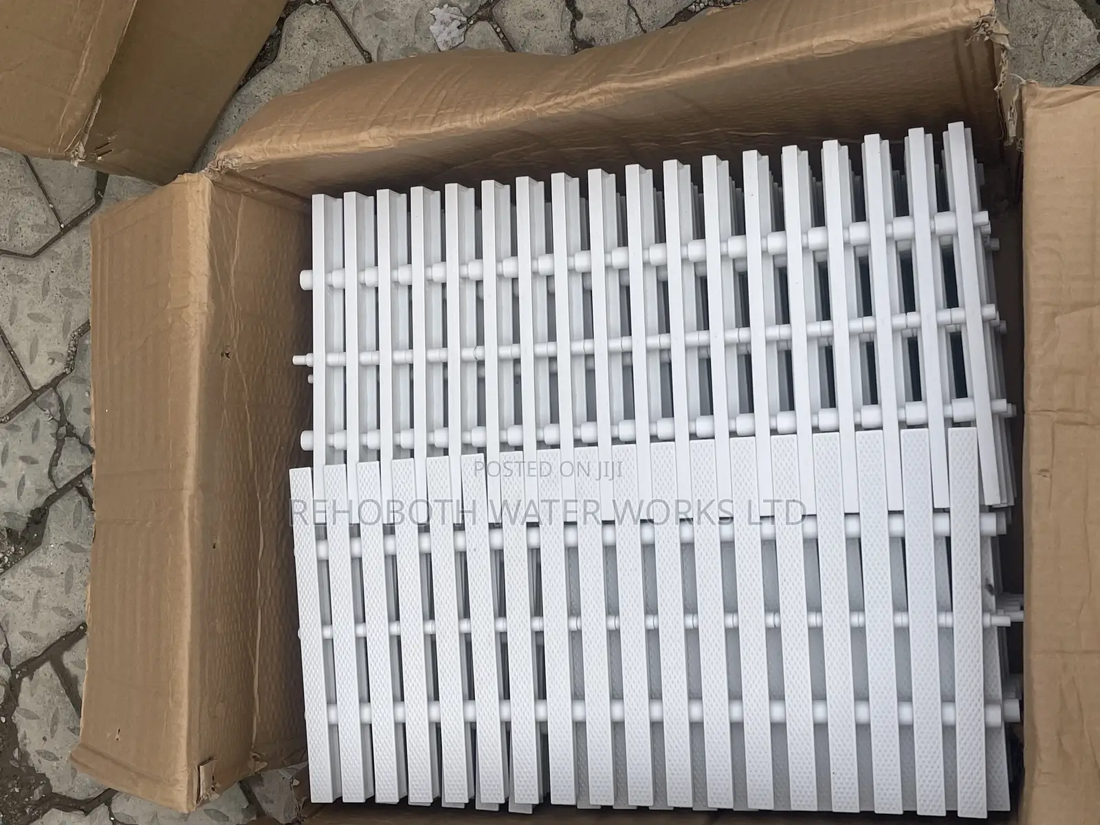 Overflow Grating