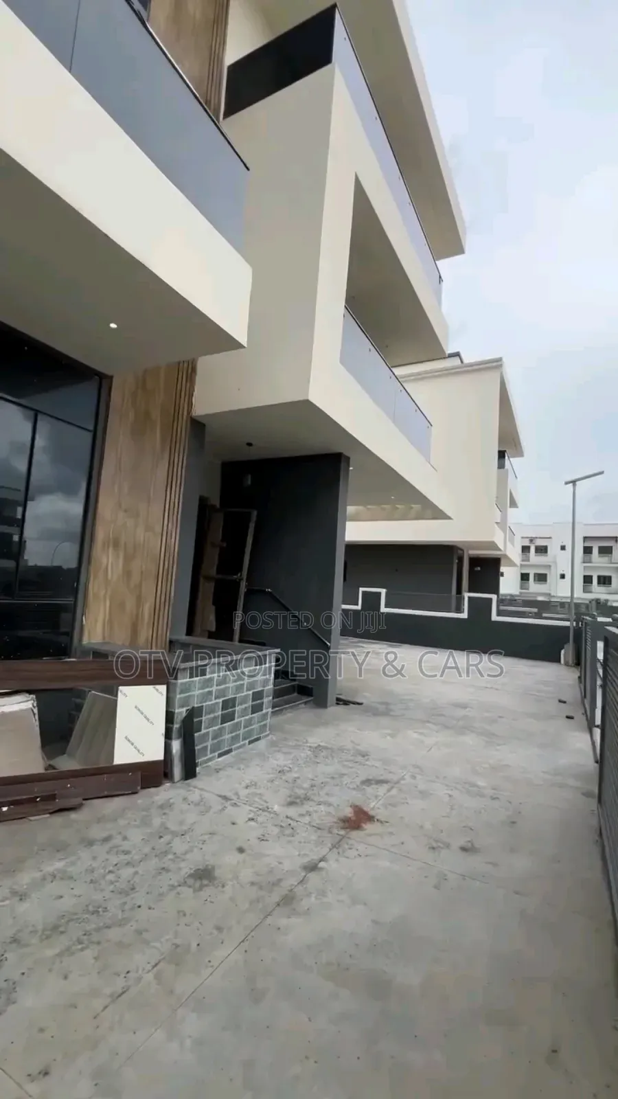 Furnished 6bdrm Duplex in Guzape District for sale