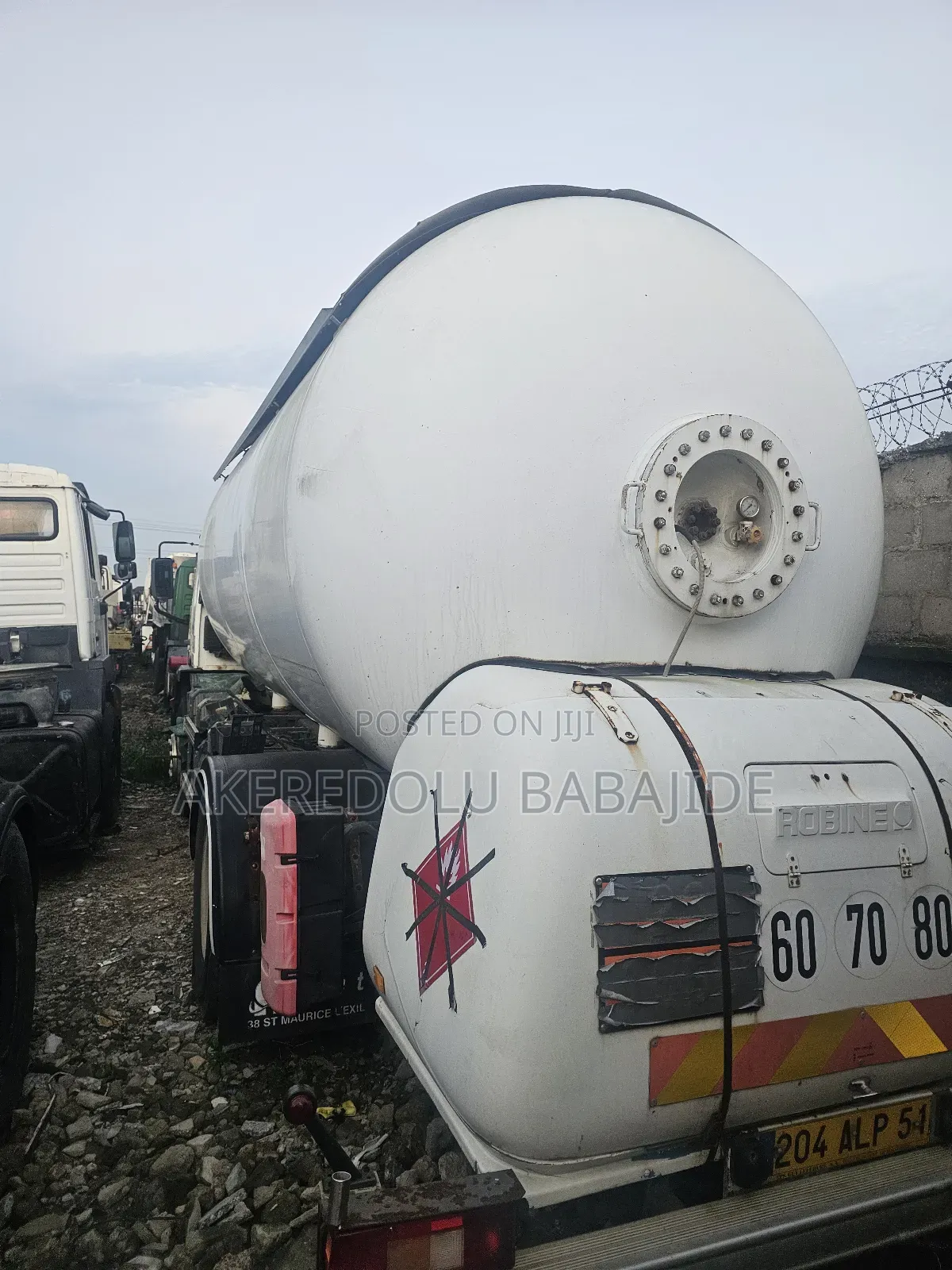 Gas Truck Tokunbo