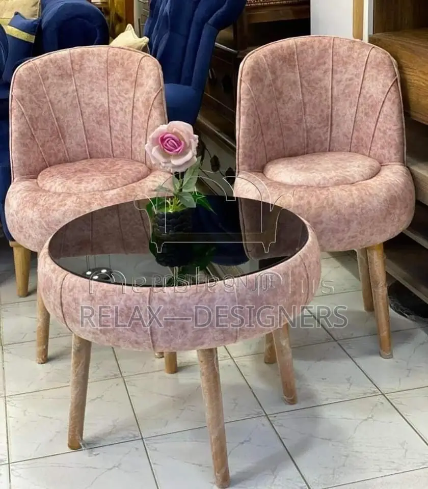 Couple Chair Table
