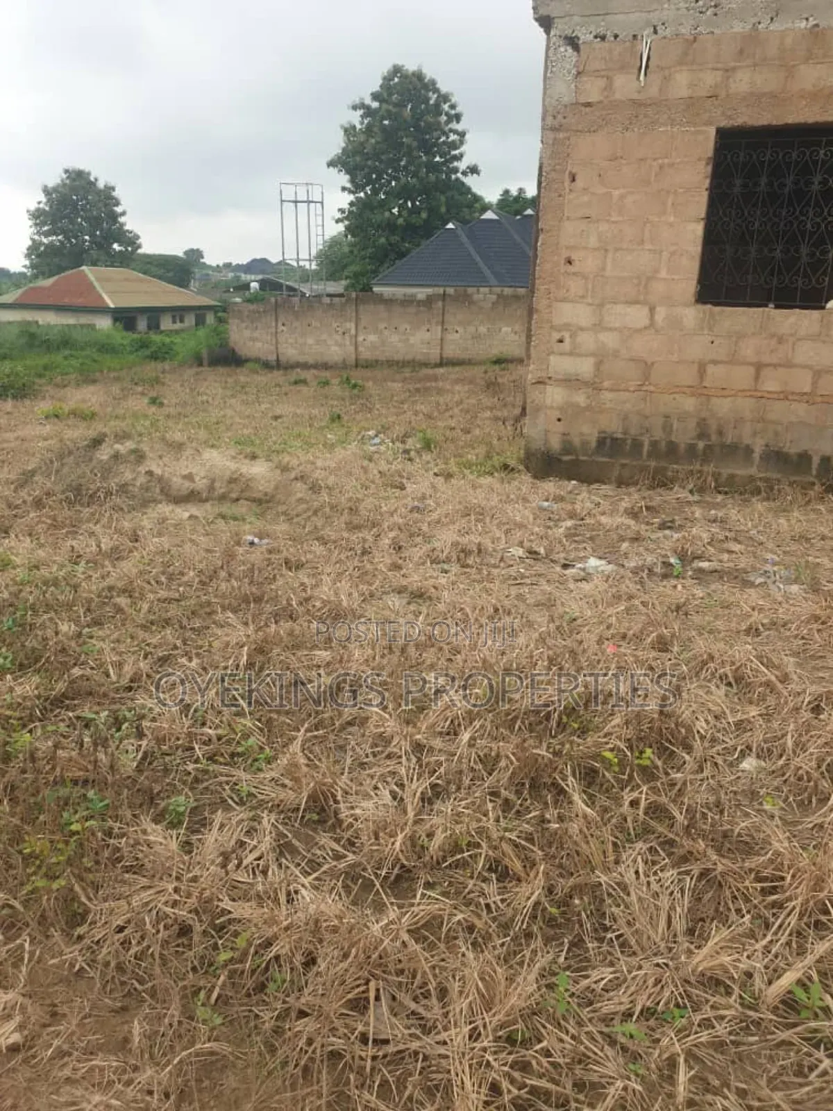 2bdrm Block of Flats in Oloola, Akala Express for sale