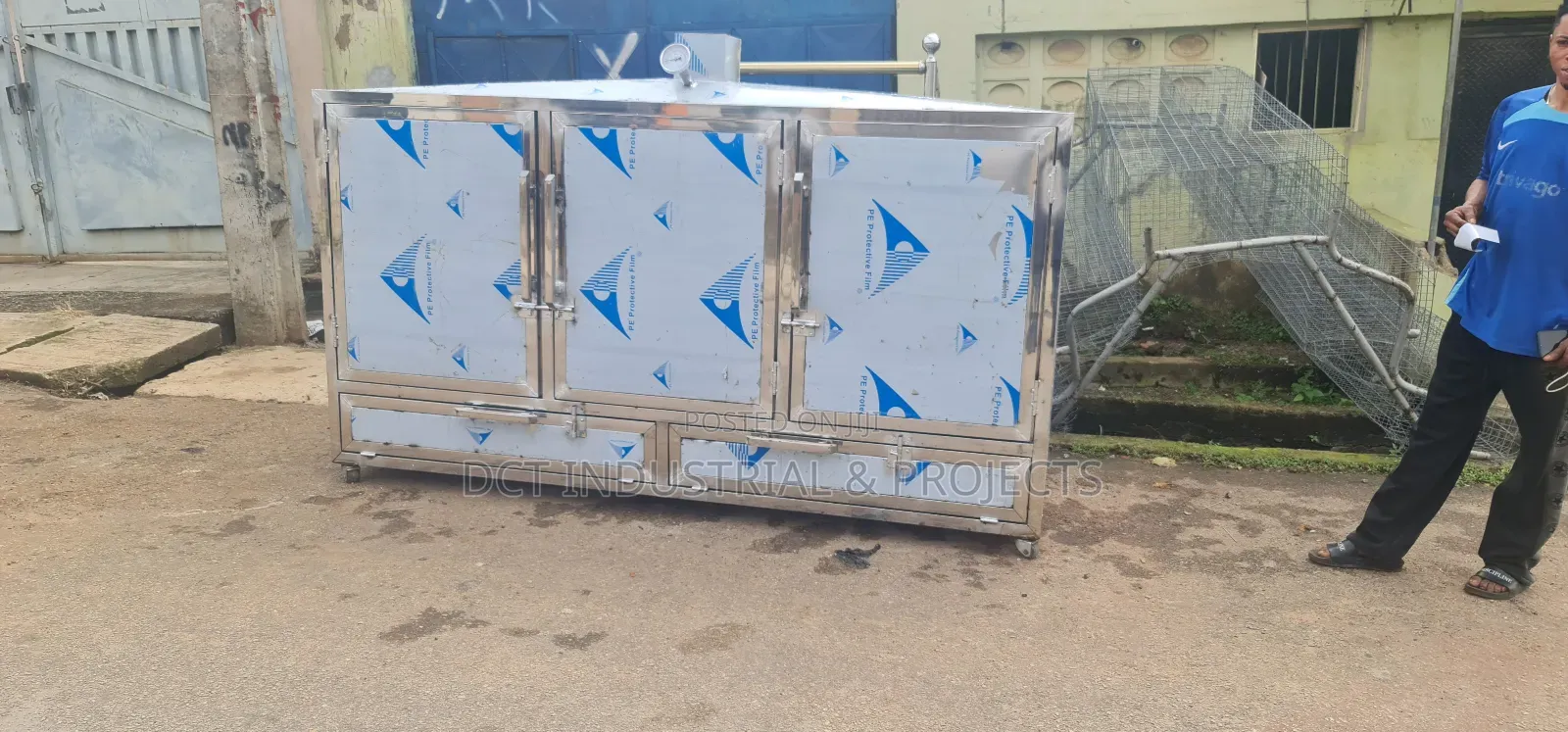 Cat Fish Smoking Kiln / Fish Business