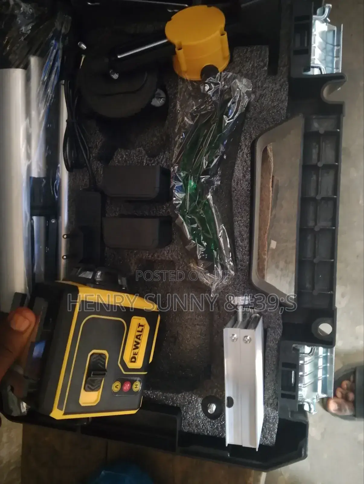Dewalt Lesser Level
