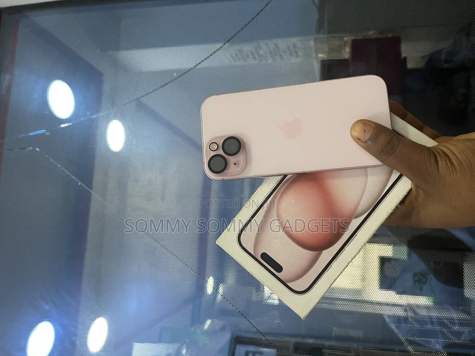 Apple iPhone 15 128 GB Pink