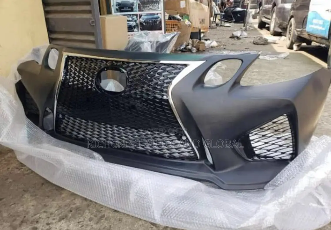 Lexus Gs 250/300 Complete Front Bumper .