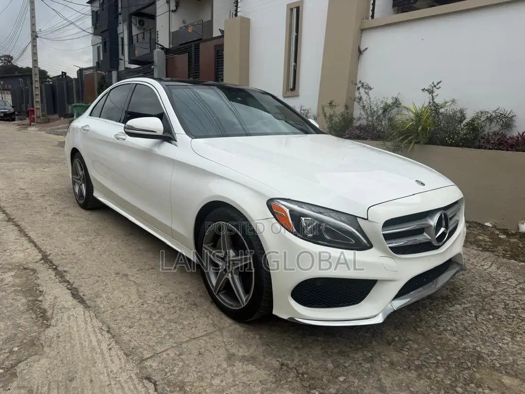 Mercedes-Benz C-Class C 300 4MATIC (W205) 2018 White